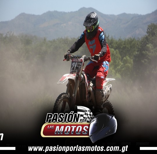 GRAN MOTOCROSS A BENEFICIO DE ESPERANZA DE VIDA