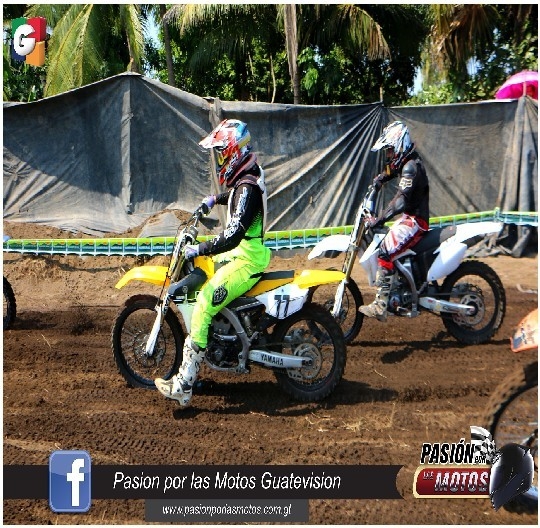 MOTOCROSS PUPOFER SE LUCE EN LA PISTA MORENA DEL SUR