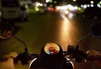 9 CONSEJOS PARA CIRCULAR EN MOTO POR LA NOCHE