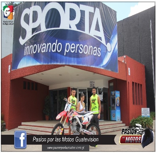 LOS CAMPEONES NACIONALES DE MOTOCROSS ENTRENAN EN SPORTA