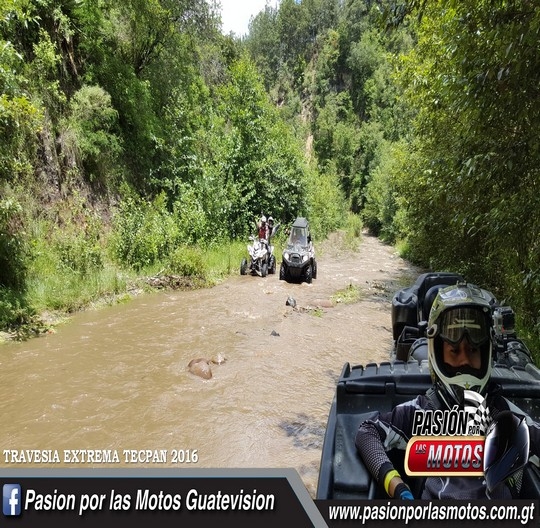 TRAVESIA EXTREMA TECPAN, EL PASO DE LOS RIOS