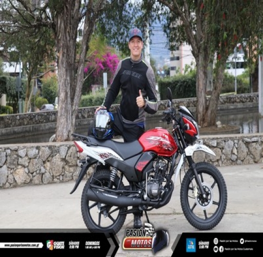 PRUEBA DE MANEJO TVS ZT 125cc