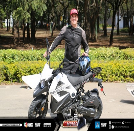 PRUEBA DE MANEJO AHM BEAST 150cc