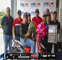 ENTREGA MOTOCICLETA EVENTO MOTOS Y ROSAS 2023