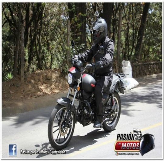 Test Ride Vento Rebellian 200