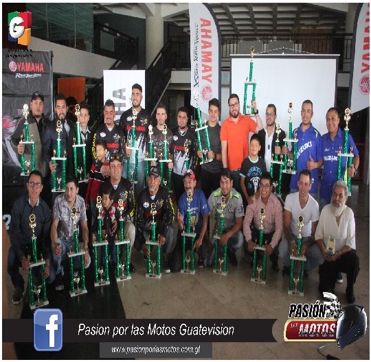 RECIBEN TROFEO LOS GANADORES DEL CAMPEONATO ACMG