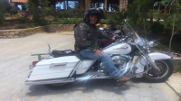 BYRON ESTRADA, LOS BIKERS Y SUS PROFESIONES