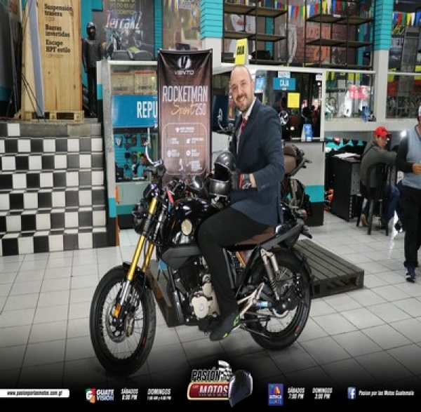 Prueba De Manejo Vento Rocketman Sport 250cc Pasion Por Las Motos Prueba De Manejo Vento Rocketman Sport 250cc Pasion Por Las Motos